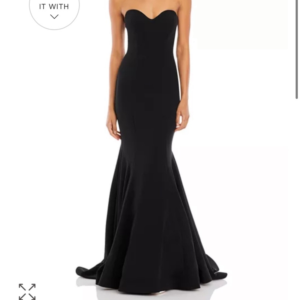 AQUA
Scuba Strapless Sweetheart Gown - 100% Exclusive to Bloomingdale’s
